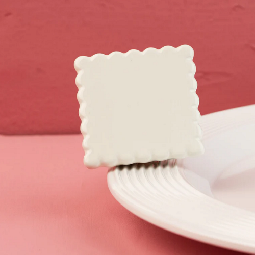 Nora Fleming Simple Scallop Mini