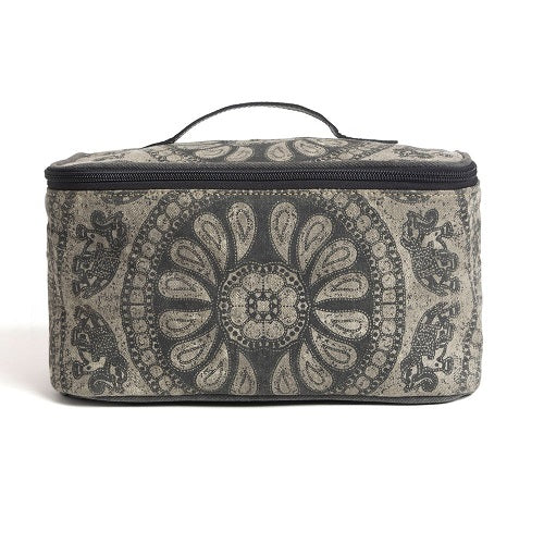 Myra Carmela Toiletries Bag